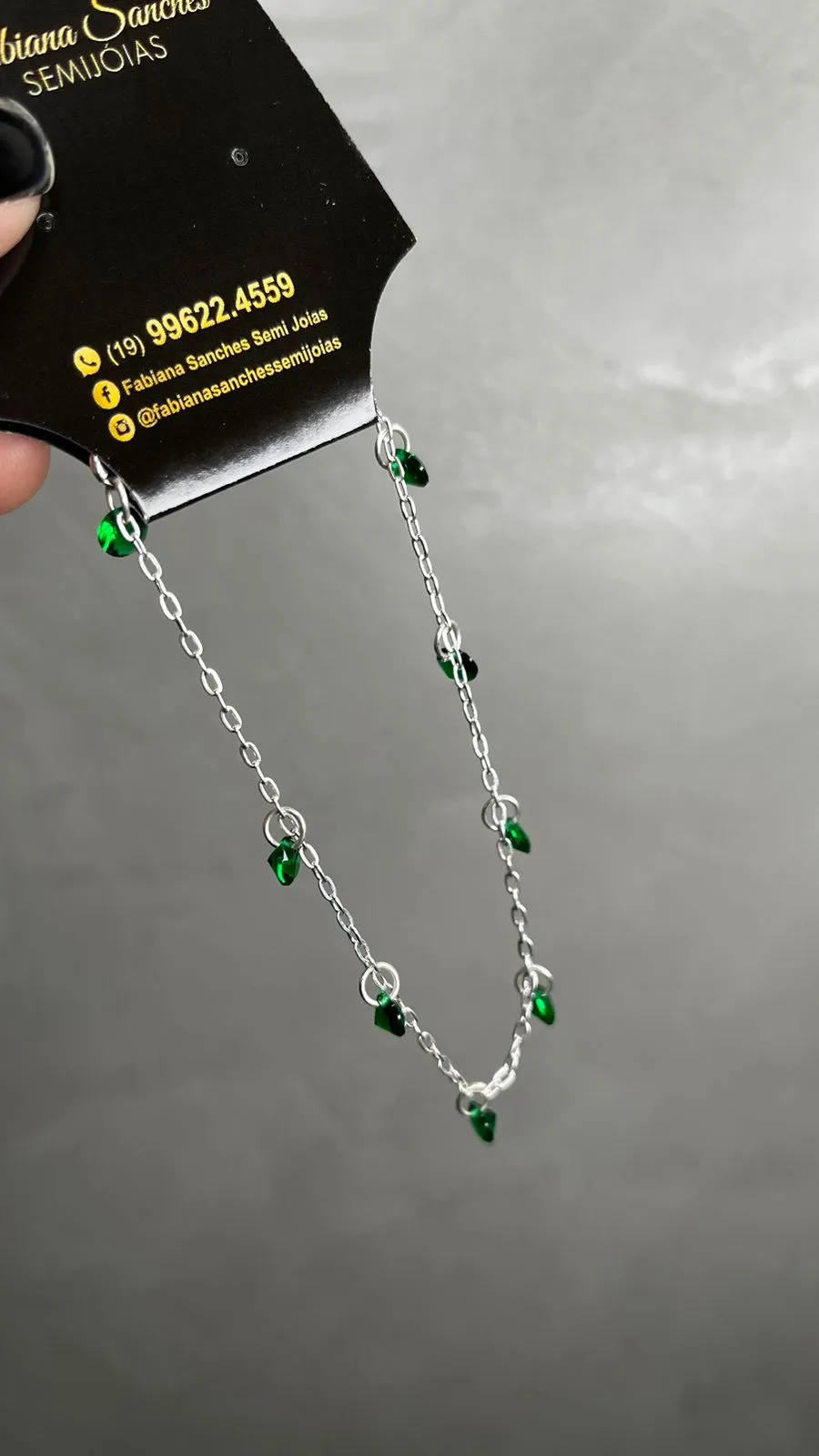 PULSEIRA ELO CARTHIE FINO COM ZIRCONIA VERDE PENDURADA  -PRATA 925