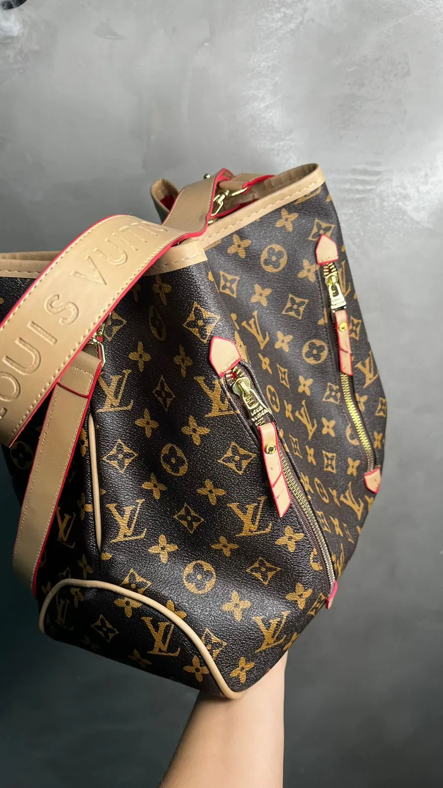 BOLSA REPLICA LV SACO MARROM COM ALÇA