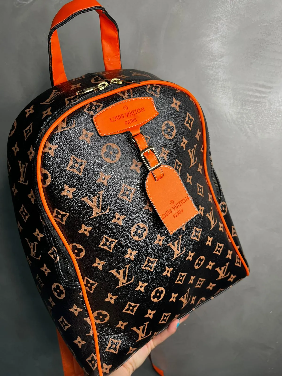 MOCHILA REPLICA LV MARROM COM LARANJA