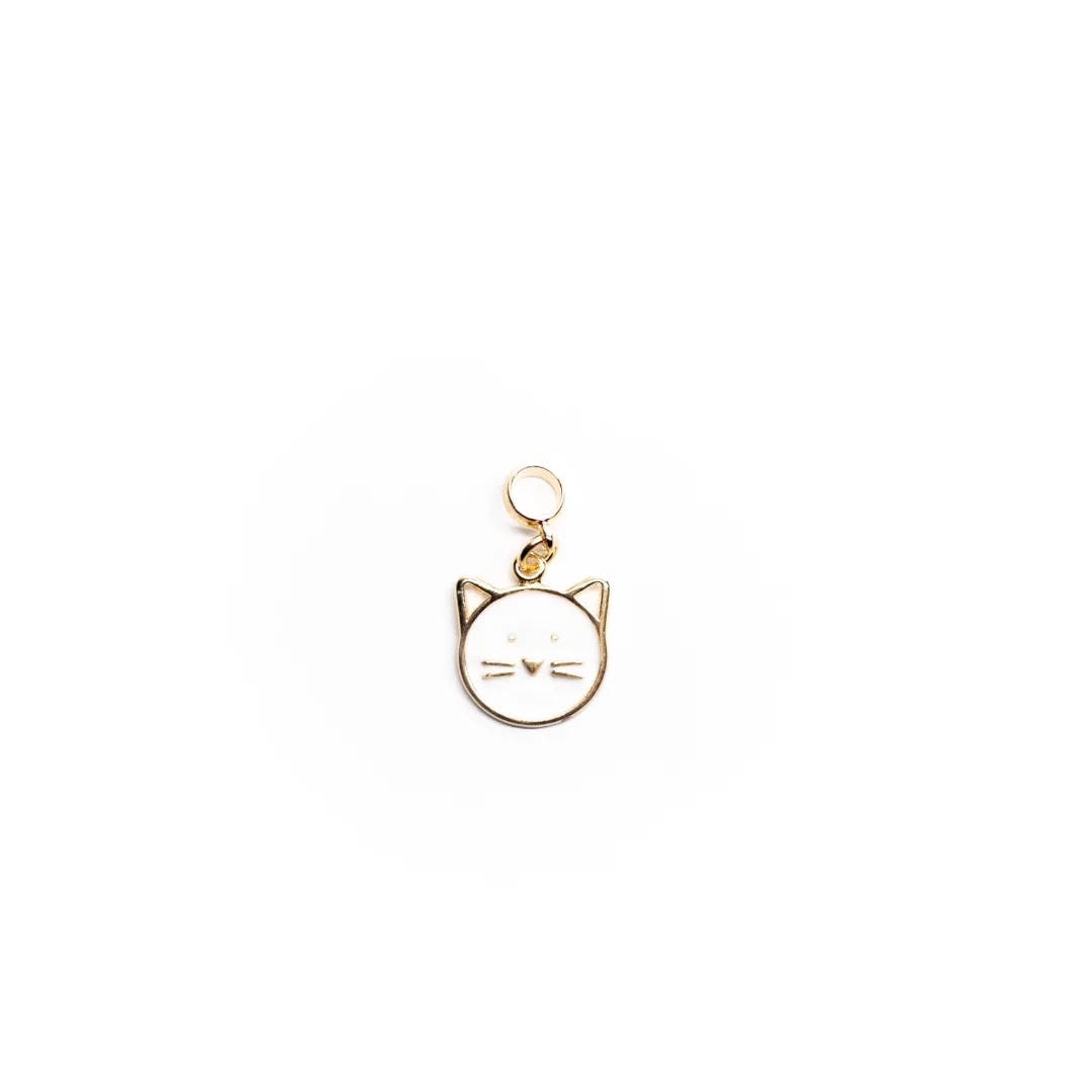 BERLOQUE PENDURADO GATO RESINADO COM ESCRITO I LOVE CATS- BANHADO A OURO 18K