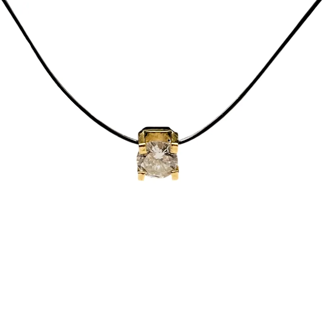 CORRENTE FIO DE SILICONE COM PINGENTE PONTO DE LUZ QUADRADO CRISTAL- BANHADO A OURO 18K