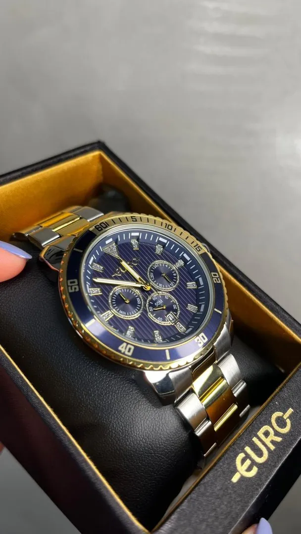 RELÓGIO EURI DOURADO E PRATA PULSEIRA EM AÇO INTERIOR AZUL COM MICRO ZIRCONIA CRAVADA  - COR DOURADO E PRATA