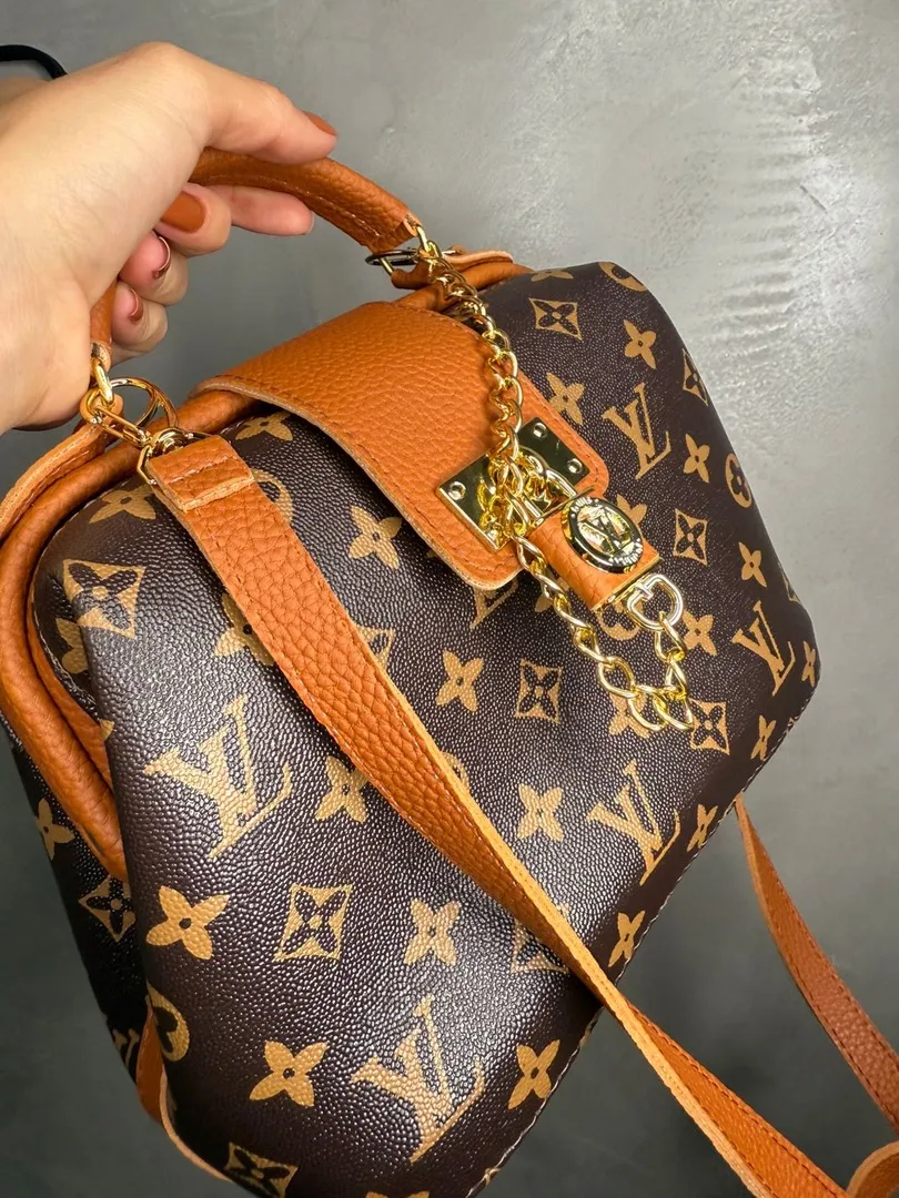 BOLSA REPLICA LV BAU COURO SINTETICO MARROM COM CADEADO ACOMPANHA ALÇA TRASVERSAL